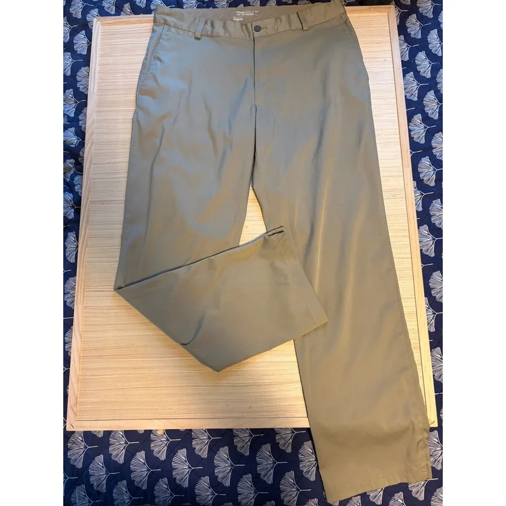 Nike Golf Tour Performance Dri-FIT Men’s 32x30 Khaki Flat Front Golf Pants